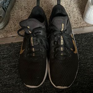 Womens  size 10 nike shoes